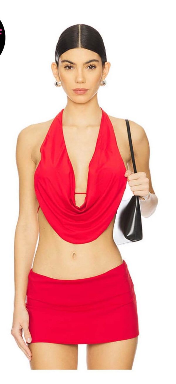 Daphne Halter Top by superdown