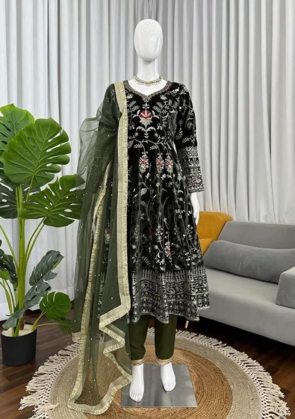 Green Embroidery Viscose Velvet Salwar Kameez